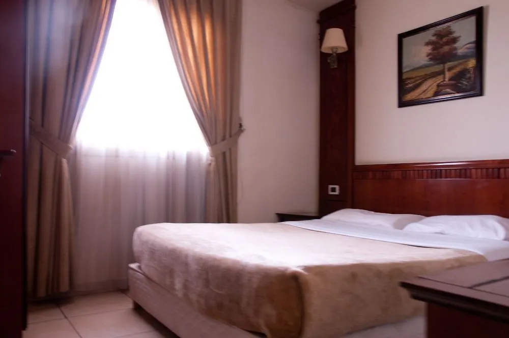 White House Hotel Jal el Dib