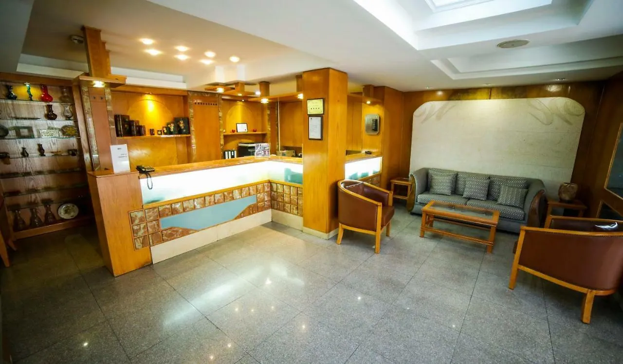 White House Hotel Jal el Dib